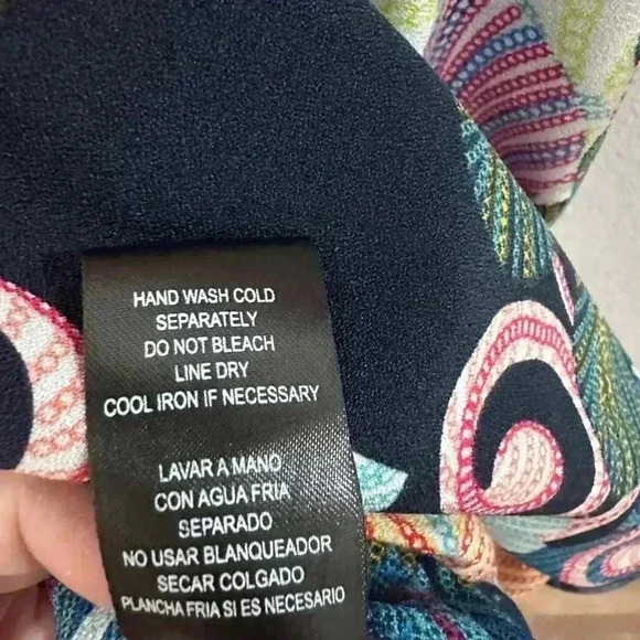 Be by Cheetah B / Off The Shoulder Floral Romper Ruffle Hem / Size 8! - Picture 12 of 14